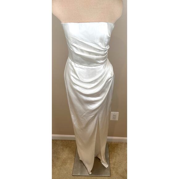 Sau Lee Priyanka Ivory White Strapless Ruched Satin Maxi Dress Size 6 - Picture 5 of 12
